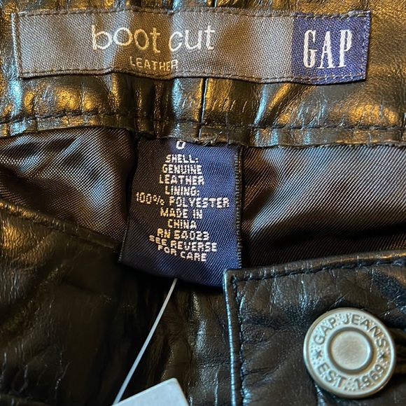 Gap Genuine Leather Bootcut Pants size 0, Black NWT - Picture 2 of 9